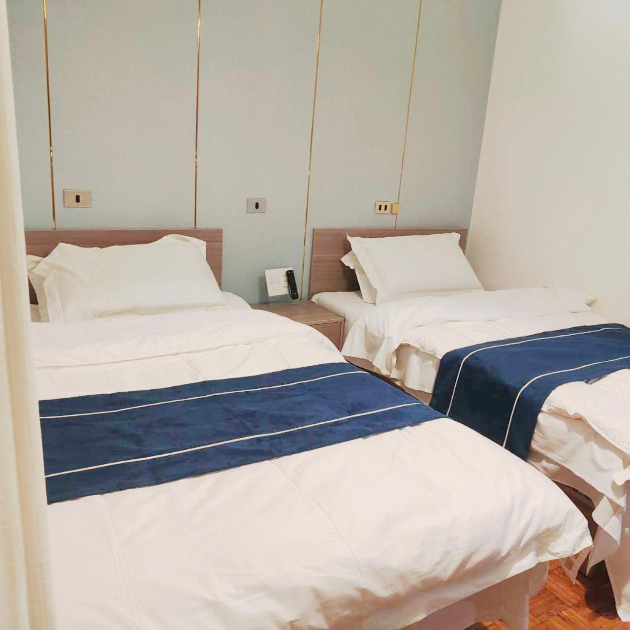 Hotel Ristorante Oro Ченто Экстерьер фото